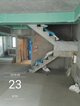 香榭丽舍5-3-802巡查