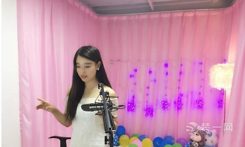 揭秘现实版网络女主播工作环境 直播间装修设计攻略